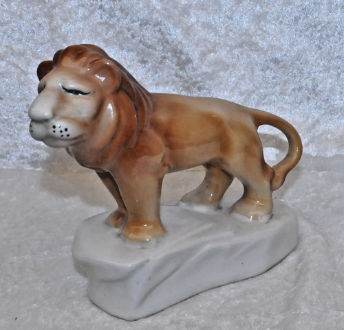 Porzellan figur löwe ca - -,