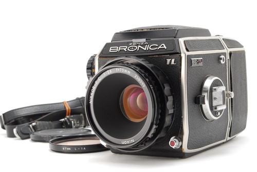 Fast neuwertig zenza - zenza, bronica