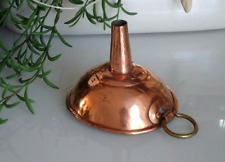 alter Kupfer Trichter