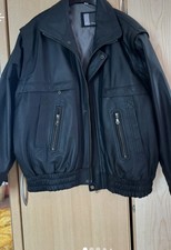 Herren Lederjacke Größe 27 Ärmel Zum Abtrennen.. Schwarz.. Gummizug Im Bund..!!