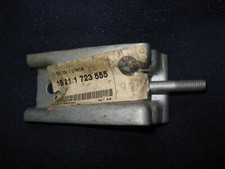 BMW 18211723555 Auspuff Halterung Abgasanlage E36