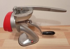 Minna DBP Küchenmaschine Küchenreibe mit 5 Scheiben