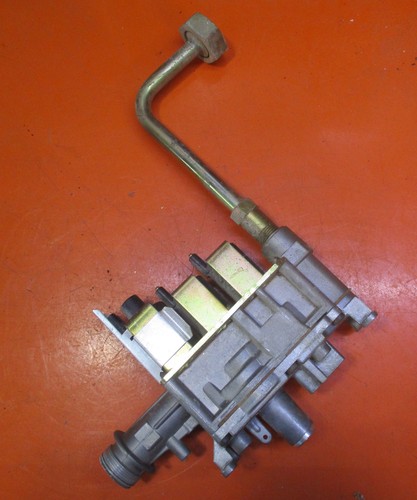Junkers gasarmatur 8747003350 - gasarmatur,