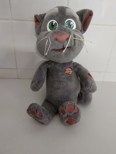 Talking tom friends - tom, &