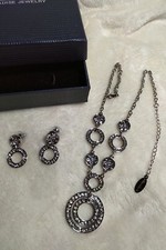 Ricarda  M. Schmuck-Set  ,Collier  und Ohrhänger  NEU!! Produkt von QVC