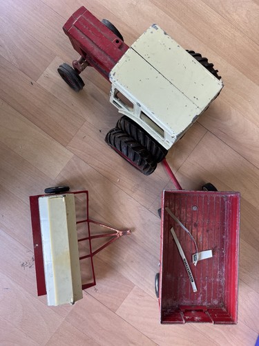 Ertl international - ertl, 1:16