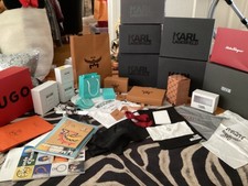 Moschino MCM Lagerfeld Hermes Tiffany Prada Versace Pullover Set Boxen Beutel