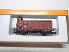 ARNOLD 4275 Gedeckter Güterwagen DR in OVP (14006)