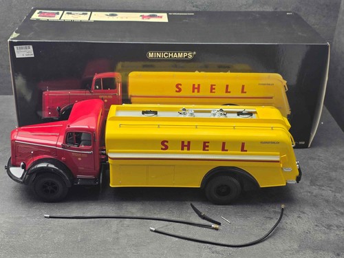 Minichamps mercedes - 1:18,