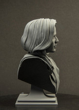 Scully. Büste aus Harz