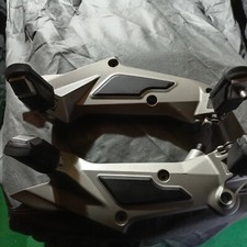 BMW K1600GT Fußrastenträger komplett