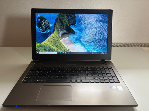 Medion akoya e6237 - 15,6", |