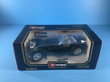 Bburago  1:18 Modellauto - Jaguar E Cabriolet Jahr 1961 Gelb - 3026