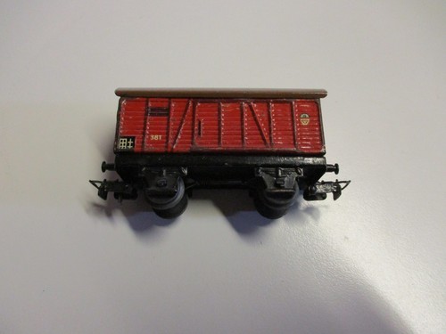Märklin 381 gedeckter