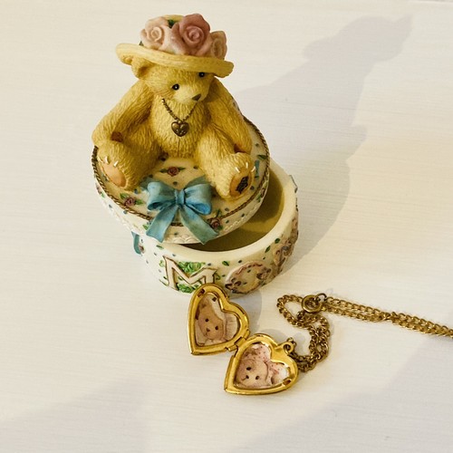 Cherished teddies mom - cherished,