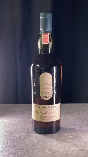 Lagavulin distillers edition - distillers,