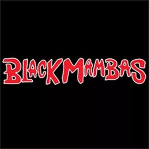 The black mambas garage - black,