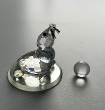 Swarowski?Seehund, Ball auf