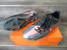 NIKE T90 STRIKE IV FG ( EUR -