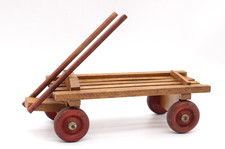 Antikes Spielzeug aus Holz Leiterwagen Karre auf Rollen DDR Vintage