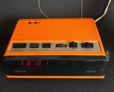 Radiowecker Siemens Alpha RG 220 orange digital 70er