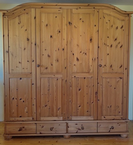 Kleiderschrank massivholz 2x2m - massivholz,