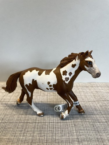 Schleich 13616 pinto hengst - pinto,