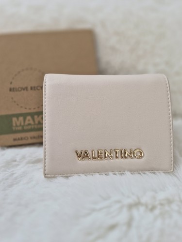 Valentino mario - by,