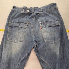 VTG Levis Engineered Jeans