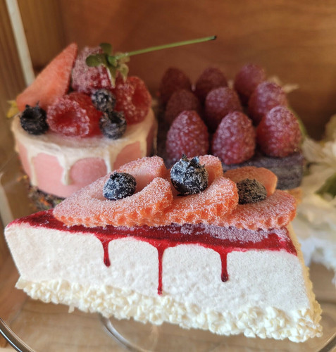 Kuchenstücke torten fake - torten,