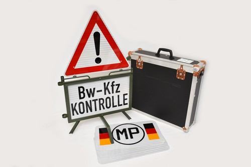 Verkehrsschild kfz kontrolle - verkehrsschild,
