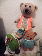 Teddybären gehäckelt