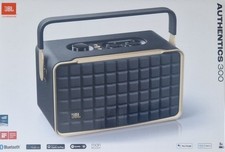 JBL Authentics 300 – Tragbarer Smart Home Lautsprecher im 70er Retro-Design NEU
