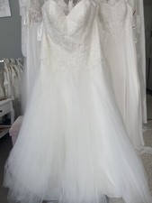 Lilly Korsagen Brautkleid