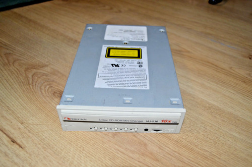 Nakamichi 5 disc - mj-5.16,