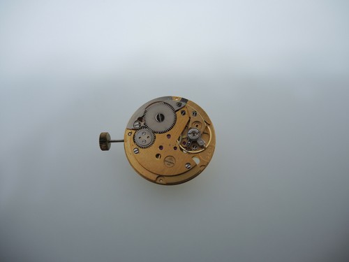 Uhrwerk tissot 2451 signiert - uhrwerk,
