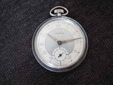 tolle UMF Ruhla Taschenuhr