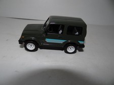 SUZUKI SANTANA MODELLAUTO 1:43 SAMMLER MODELL