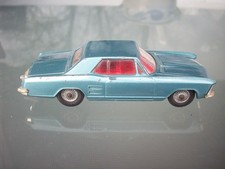 Corgy Toys Buick Riviera 1:43