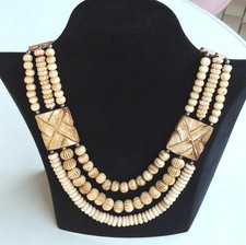 Alte afrikanische kette mit - alte,