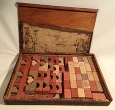 Steine im Anker Steinbaukasten