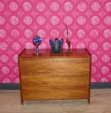 schlicht schöner 60er Jahre Schuhschrank Kommode Nußbaum mit 3 Klappfächern Flur