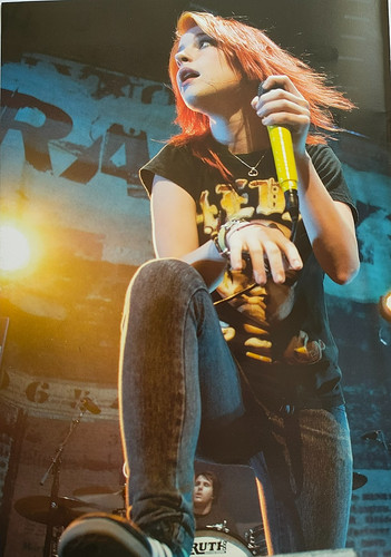 Paramore - (, )