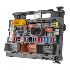 Steuergerät Sicherungskasten