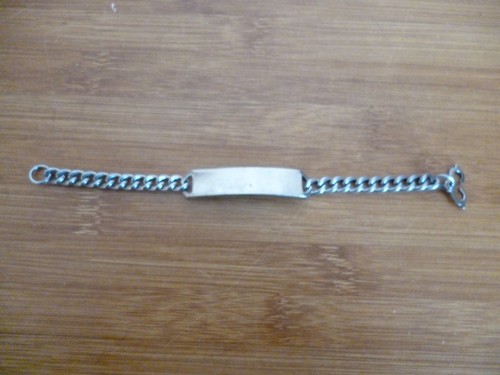 Silberfarbenes armband mit - armband,