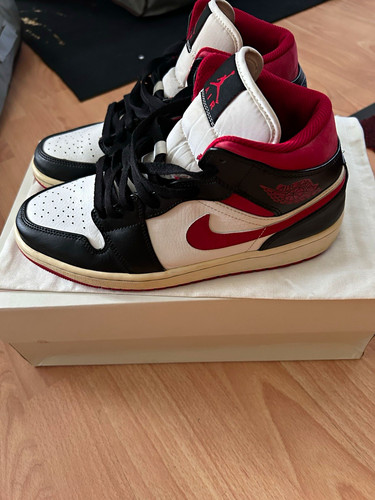 Jordan air mid - air,