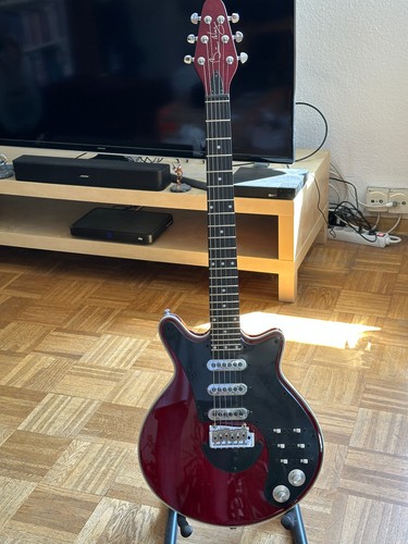 Brian may guitars red - guitars,