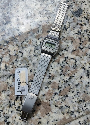 Vintage lcd digitaluhr pulsar - vintage,