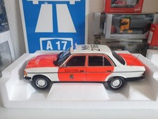 1:18 Mercedes Benz 200 W123