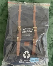 Herschel Little America NEU